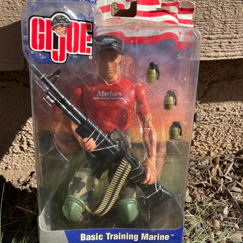 Hasbro G.I. Joe Basic Training Marine Action Figure - Red Shirt, Green Pants